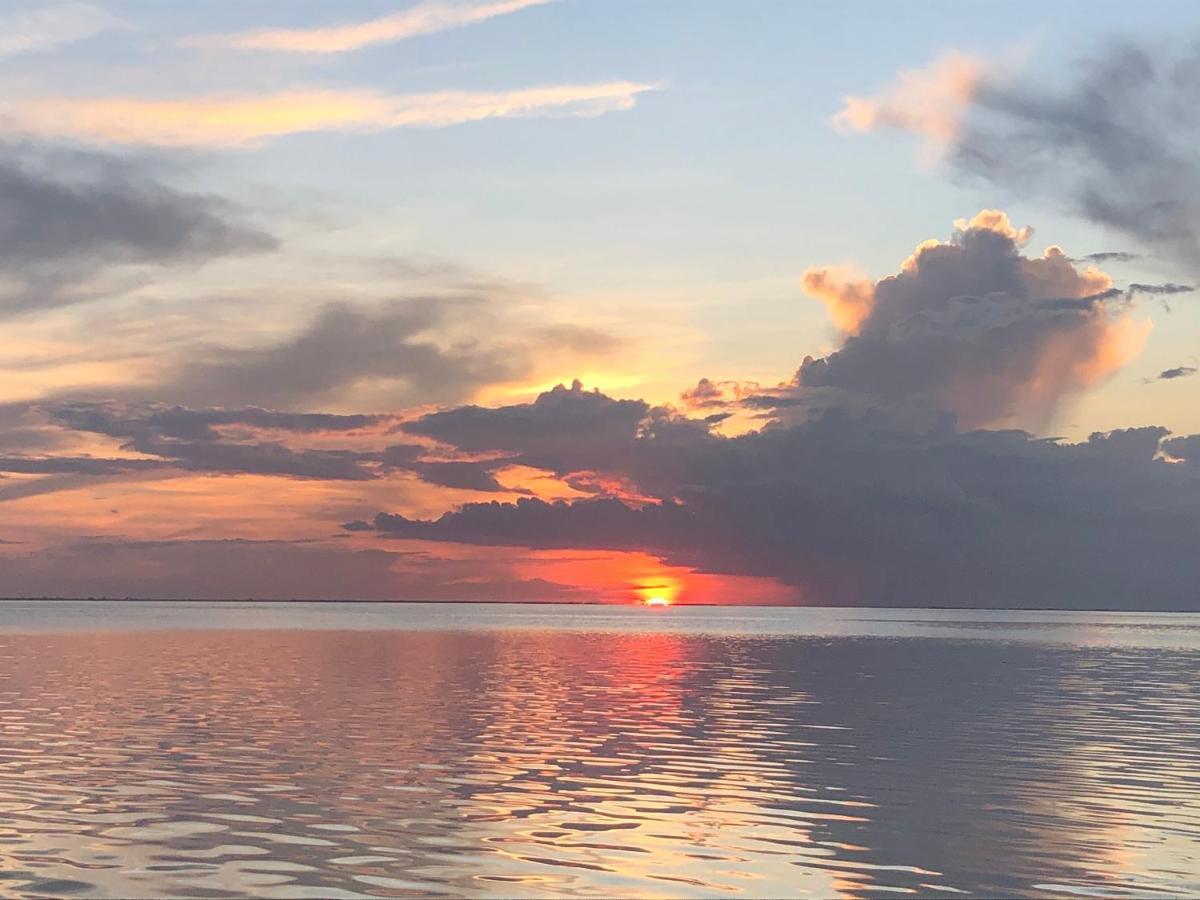 Shaka Caye All Inclusive Resort Belize City Exteriör bild