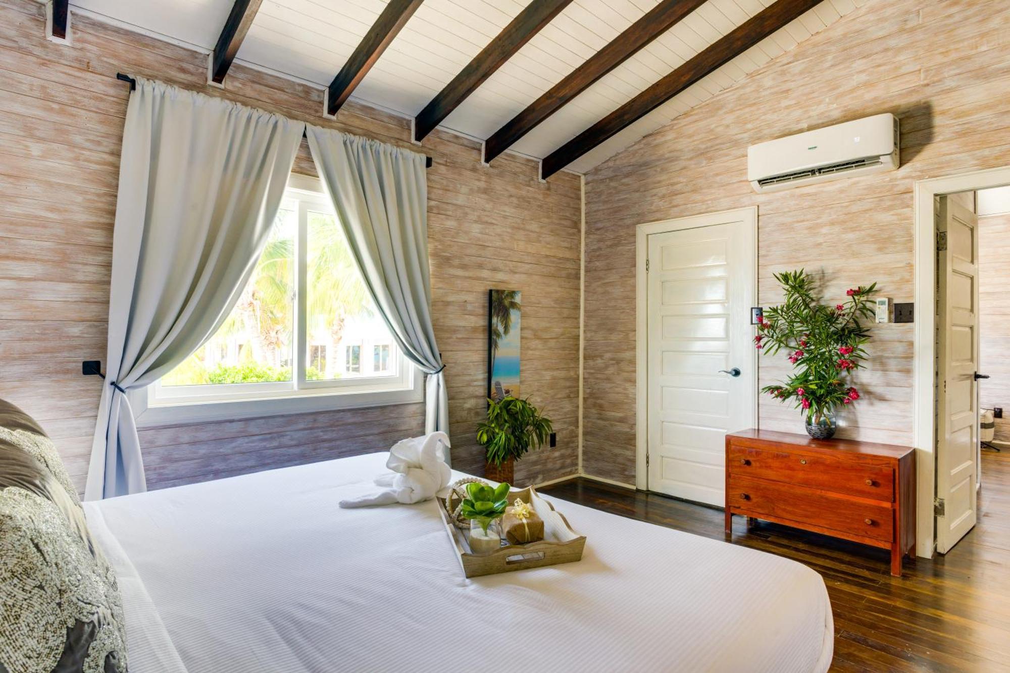 Shaka Caye All Inclusive Resort Belize City Exteriör bild