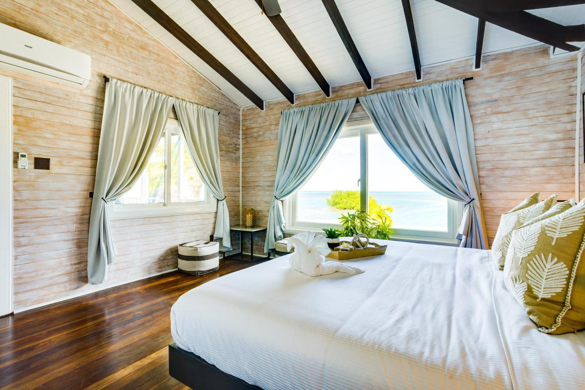 Shaka Caye All Inclusive Resort Belize City Exteriör bild